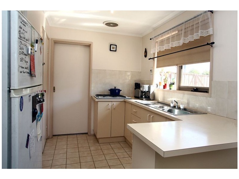 12 Haughton Close, Hampton Park VIC 3976