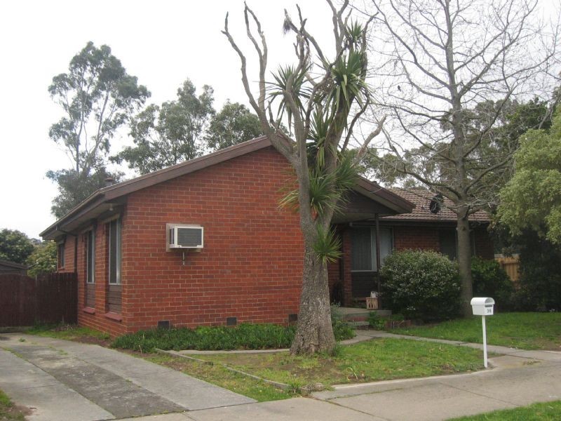 36 Greenvalley Crescent, Hampton Park VIC 3976