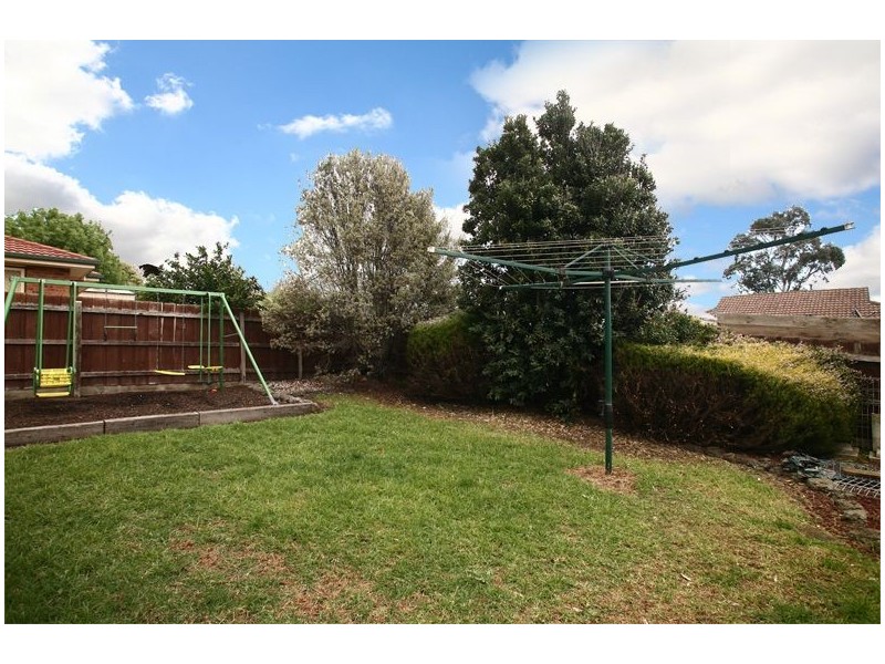 36 Ralph Crescent, Hampton Park VIC 3976