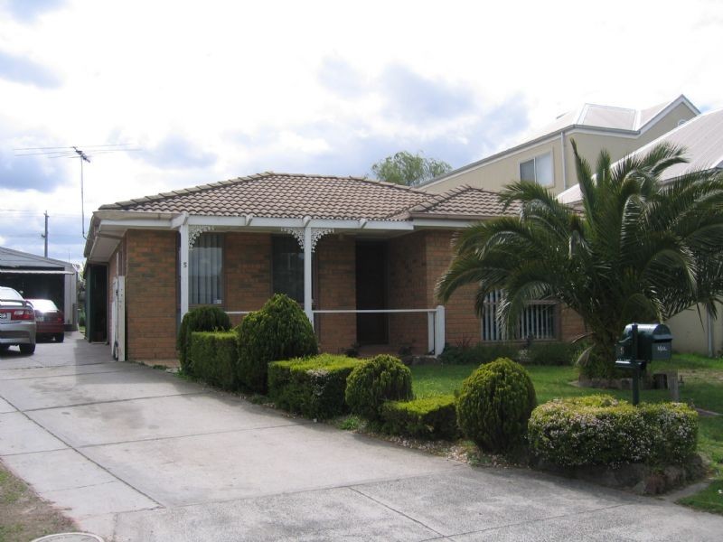 5 Mosig Court, Hampton Park VIC 3976