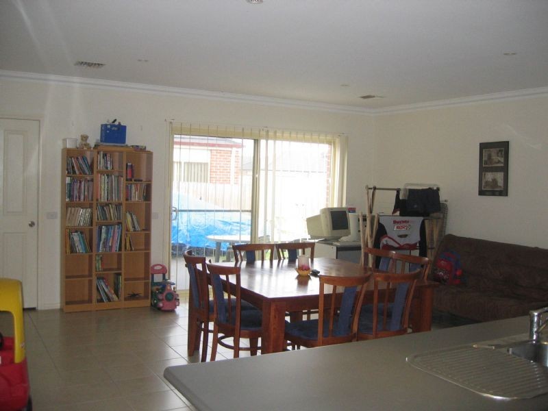 1 Boothby Terrace, Lynbrook VIC 3975