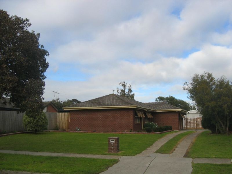 34 Milswyn Avenue, Hampton Park VIC 3976