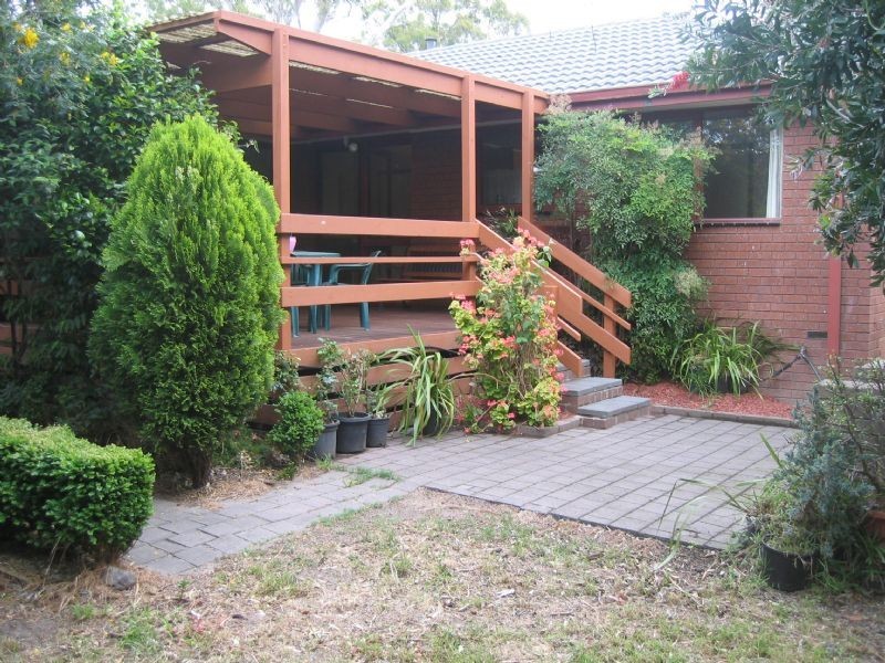 7  Robinson Crescent, Hampton Park VIC 3976