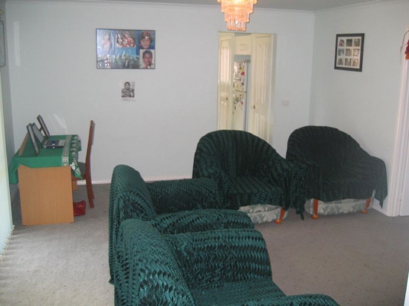 24-26 Gilmore Crescent, Lynbrook VIC 3975