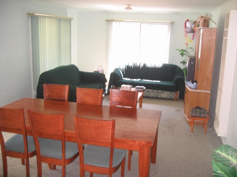 24-26 Gilmore Crescent, Lynbrook VIC 3975