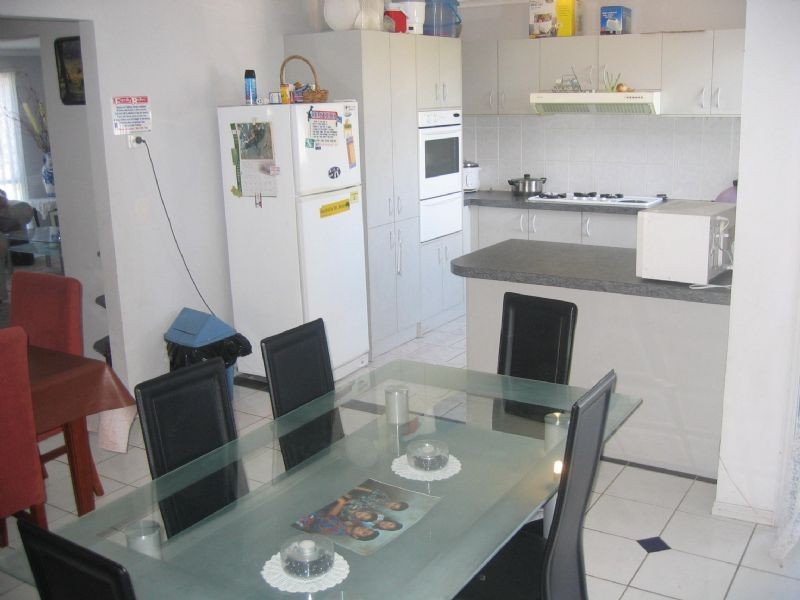 48 Bluegum Way, Hampton Park VIC 3976