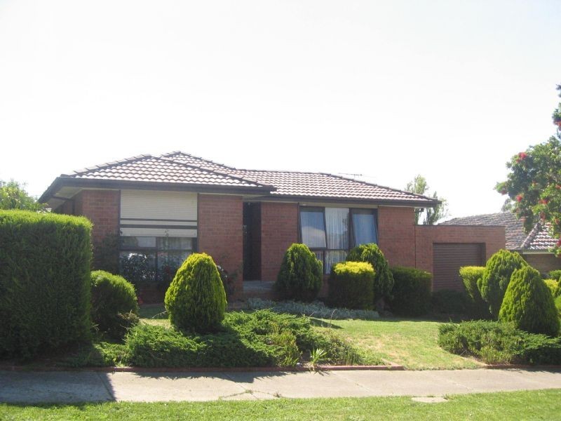 7 Munro Close, Hampton Park VIC 3976