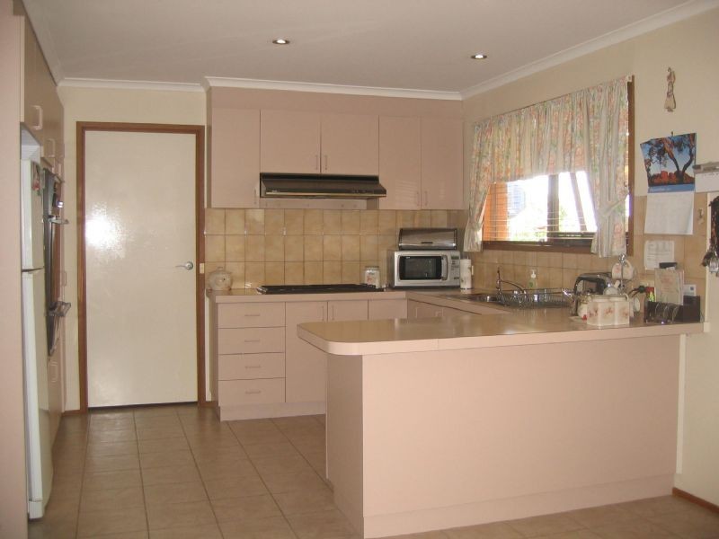 7 Munro Close, Hampton Park VIC 3976