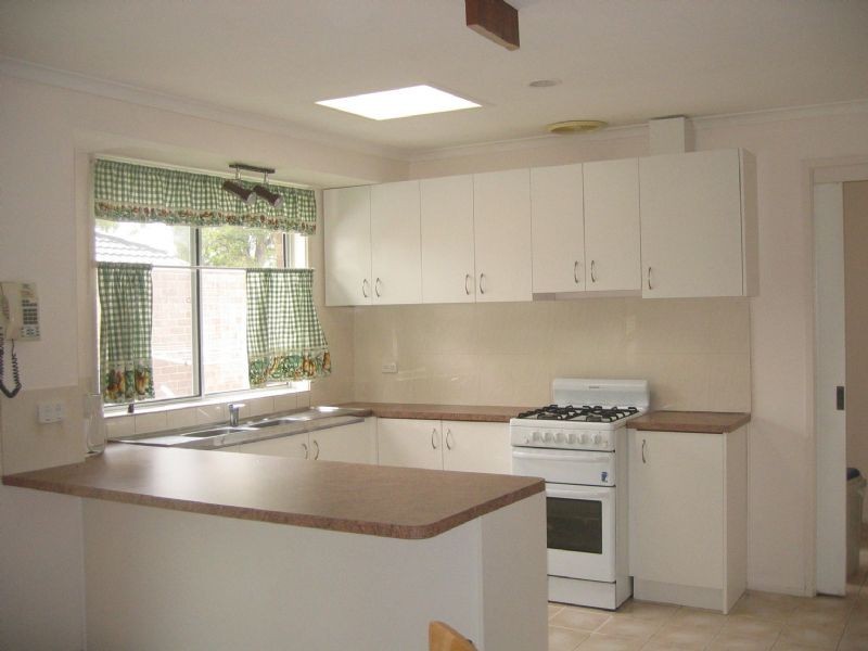 1/9 Sinclair Court, Hampton Park VIC 3976