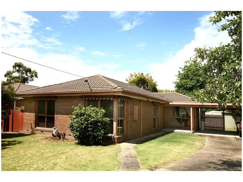 4 Owens Court, Hampton Park VIC 3976