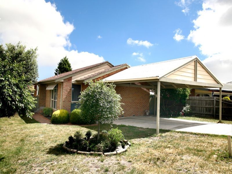 5 Alpha Close, Hampton Park VIC 3976