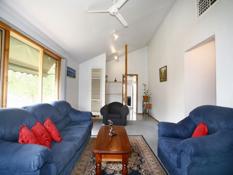 5 Alpha Close, Hampton Park VIC 3976