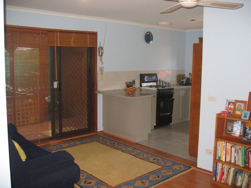 6 Chiswick Court, Hampton Park VIC 3976