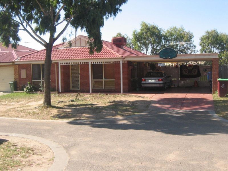 12 Dutton Close, Lynbrook VIC 3975