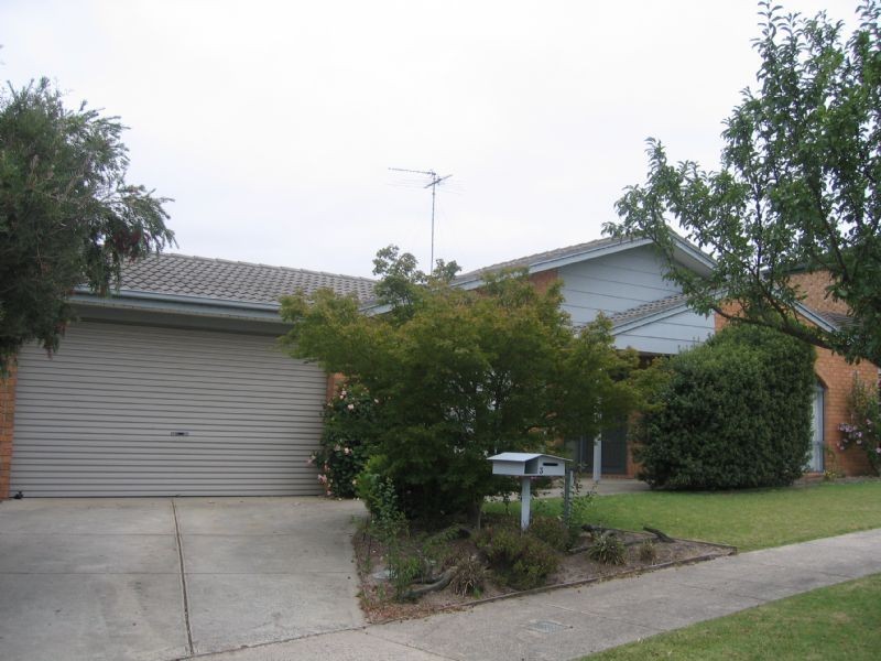 3 Eleanore Crescent, Hallam VIC 3803