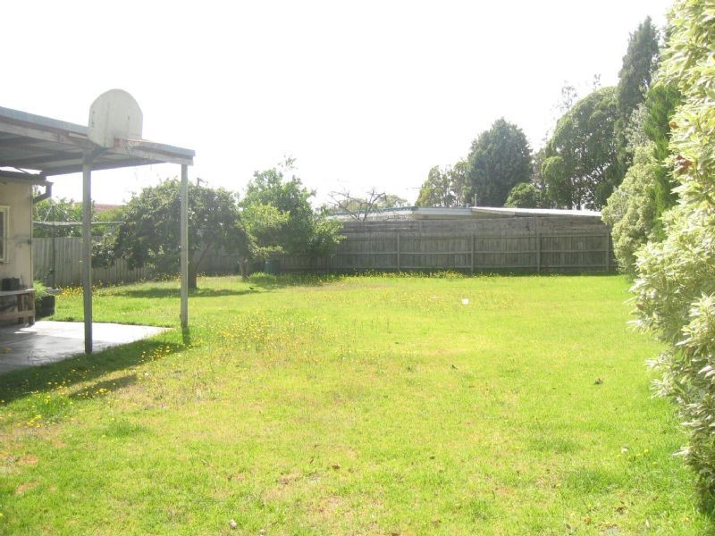 18 Bride Avenue, Hampton Park VIC 3976