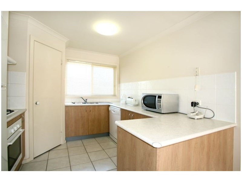 15/4 Paydon Way, Hampton Park VIC 3976