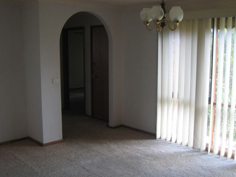 4 Denver Court, Hampton Park VIC 3976