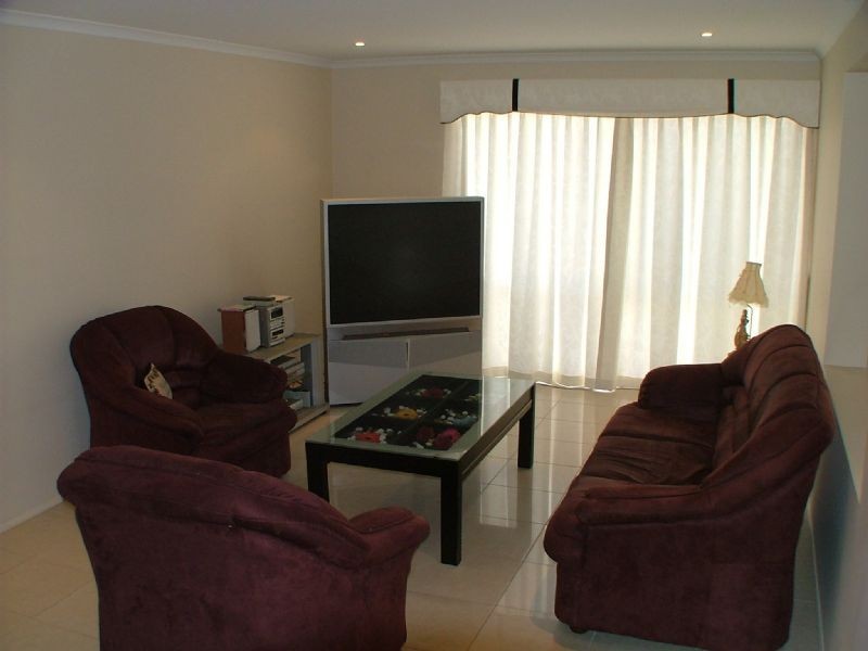 32 Durack Avenue, Lynbrook VIC 3975