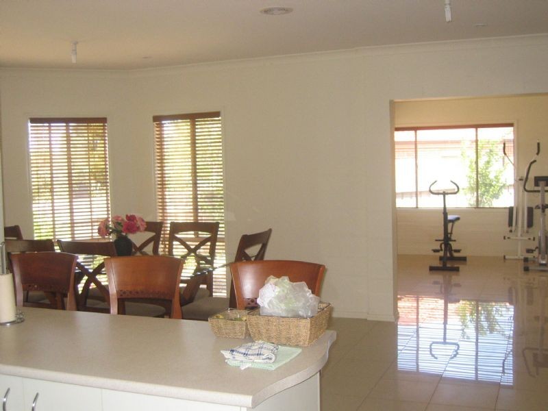 13 Conica Court, Hallam VIC 3803