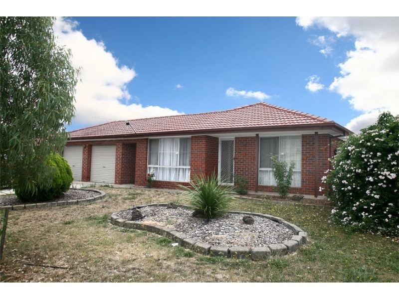 29 Benambra Way, Hampton Park VIC 3976