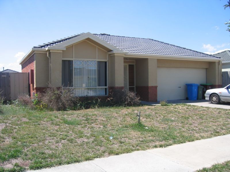 76 Harold Keys Drive, Narre Warren VIC 3805