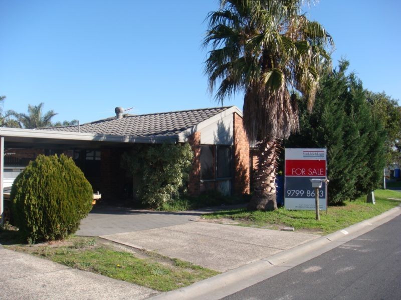 8 Berridale Court, Hampton Park VIC 3976