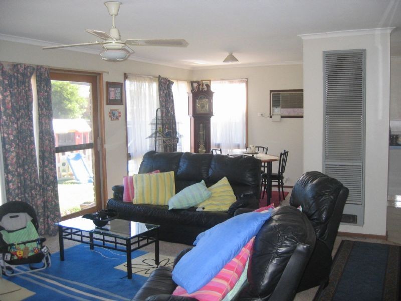 8 Berridale Court, Hampton Park VIC 3976