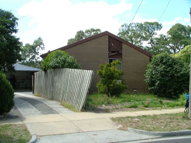 26 Greenvalley Crescent, Hampton Park VIC 3976