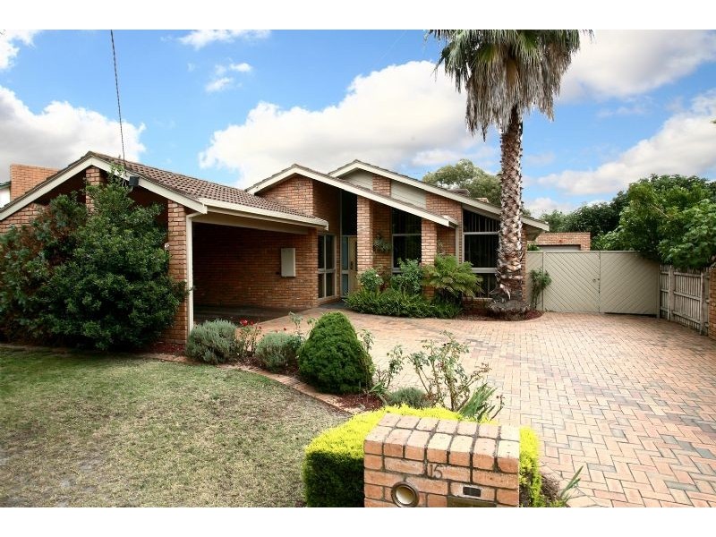 15 View Street, Hampton Park VIC 3976