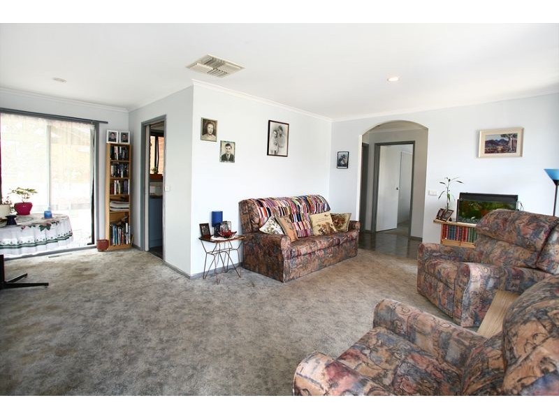 26 Cumberland Chase, Hampton Park VIC 3976