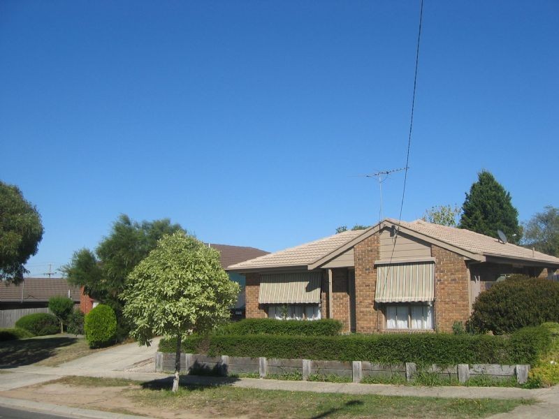 7 Lewisham Close, Hampton Park VIC 3976