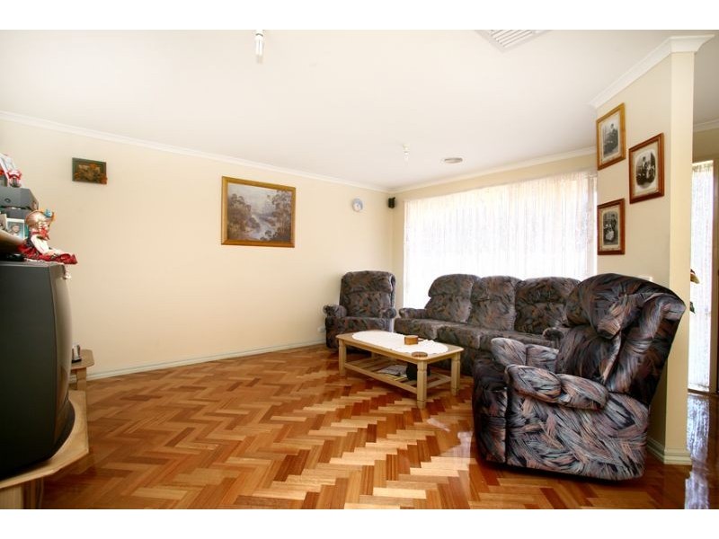 36 Bluegum Way, Hampton Park VIC 3976