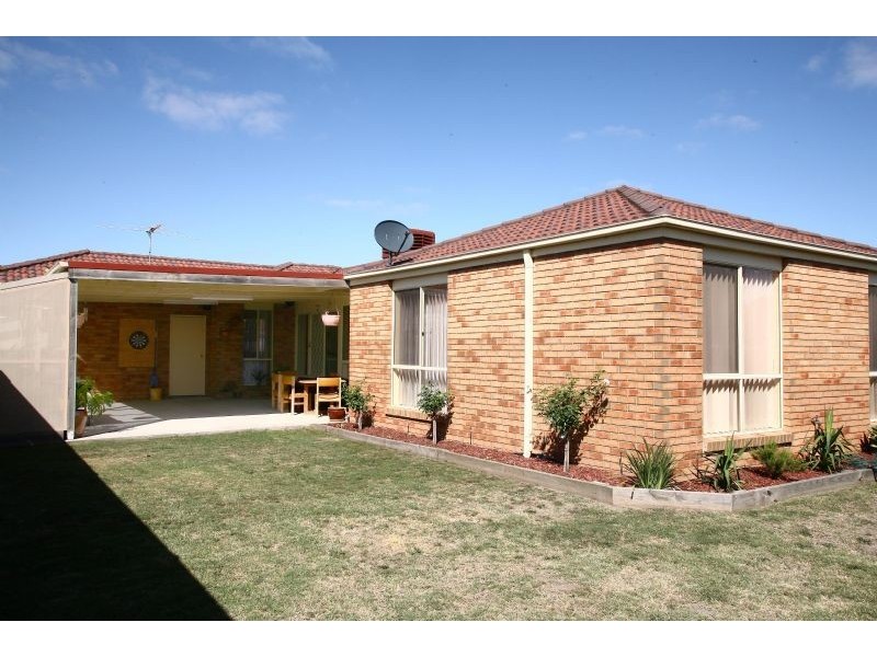 36 Bluegum Way, Hampton Park VIC 3976