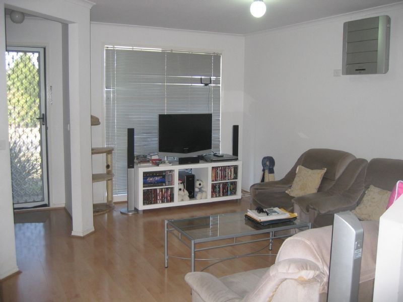 2 The Glade, Hampton Park VIC 3976