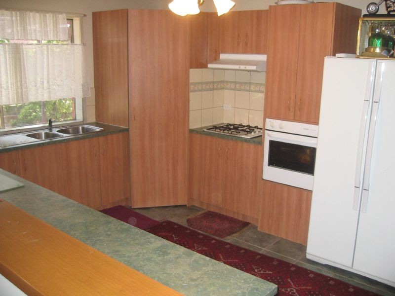 15 The Glade, Hampton Park VIC 3976