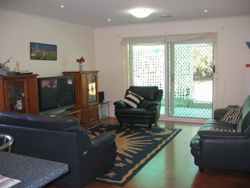 62 Strong Drive, Hampton Park VIC 3976