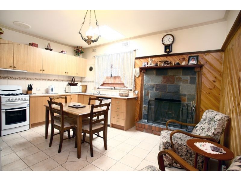 1/12 Somerville Road, Hampton Park VIC 3976