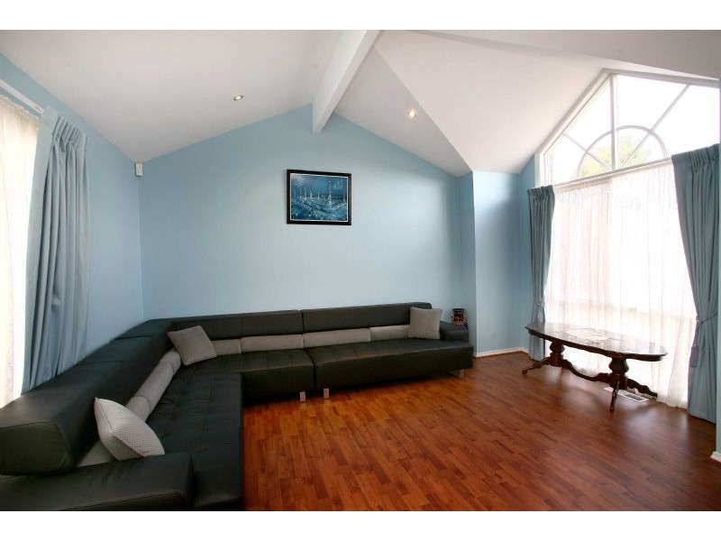 7 Yoni Court, Hallam VIC 3803