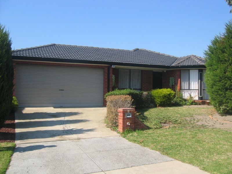 10 Donegal Way, Hampton Park VIC 3976