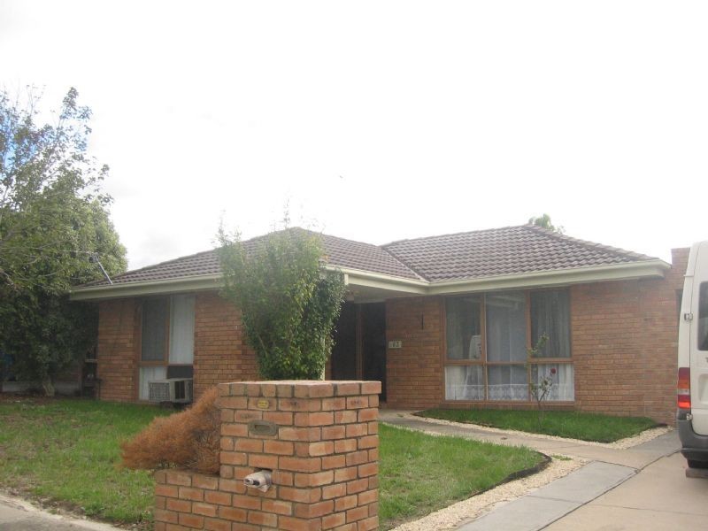 63 Springfield Crescent, Hampton Park VIC 3976
