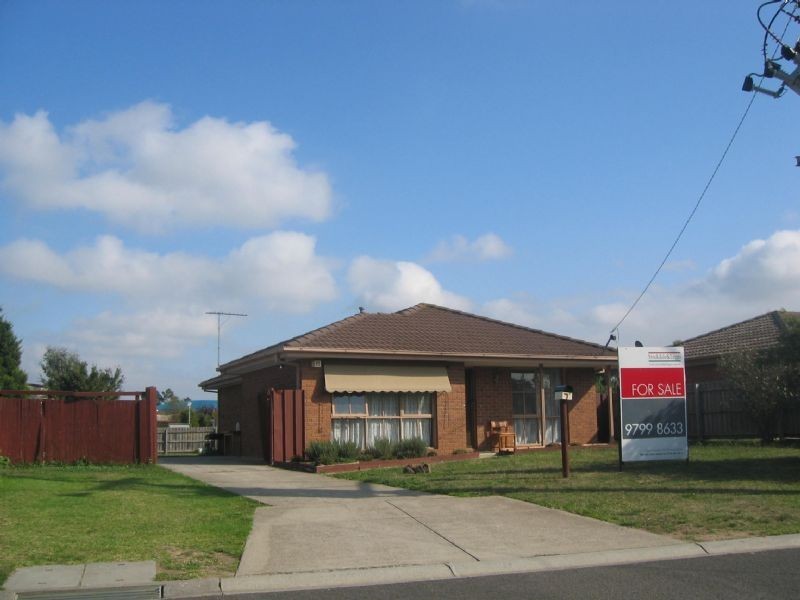 7 Benambra Way, Hampton Park VIC 3976