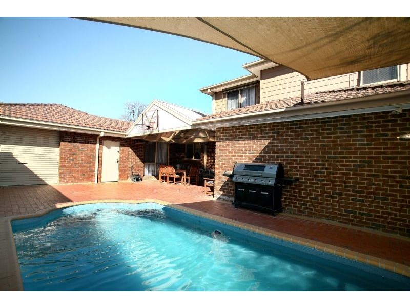 15 Belvedere Court, Hampton Park VIC 3976