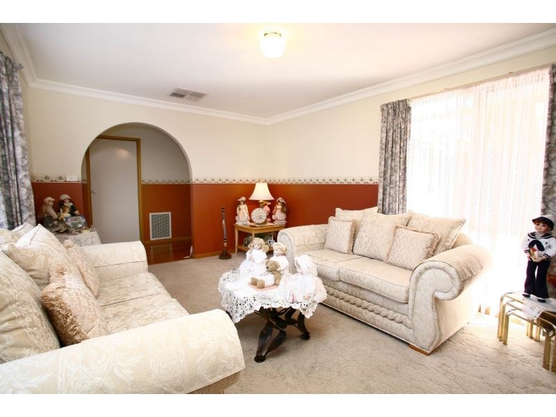 15 Belvedere Court, Hampton Park VIC 3976