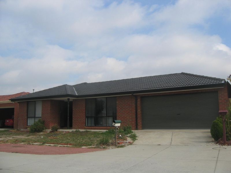 2 Sevilla Place, Hampton Park VIC 3976