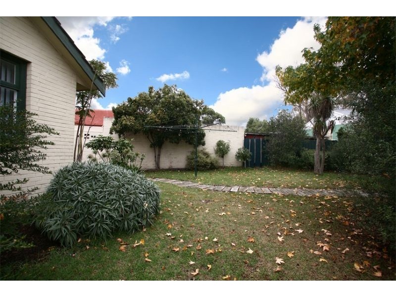 5 The Fairway, Hampton Park VIC 3976