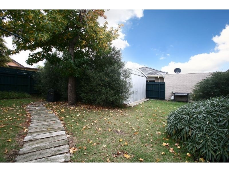 5 The Fairway, Hampton Park VIC 3976