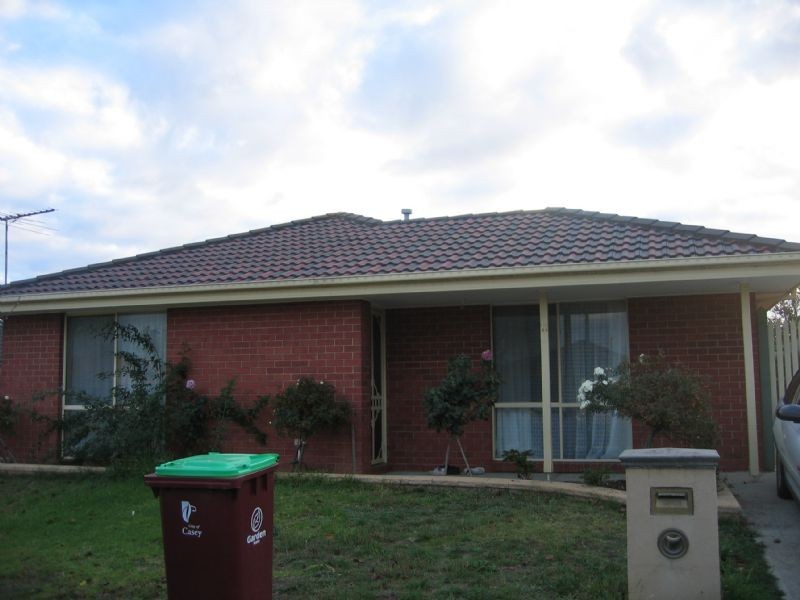 11 Linmac Court, Hampton Park VIC 3976