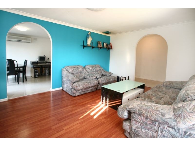 31 Greenvalley Crescent, Hampton Park VIC 3976