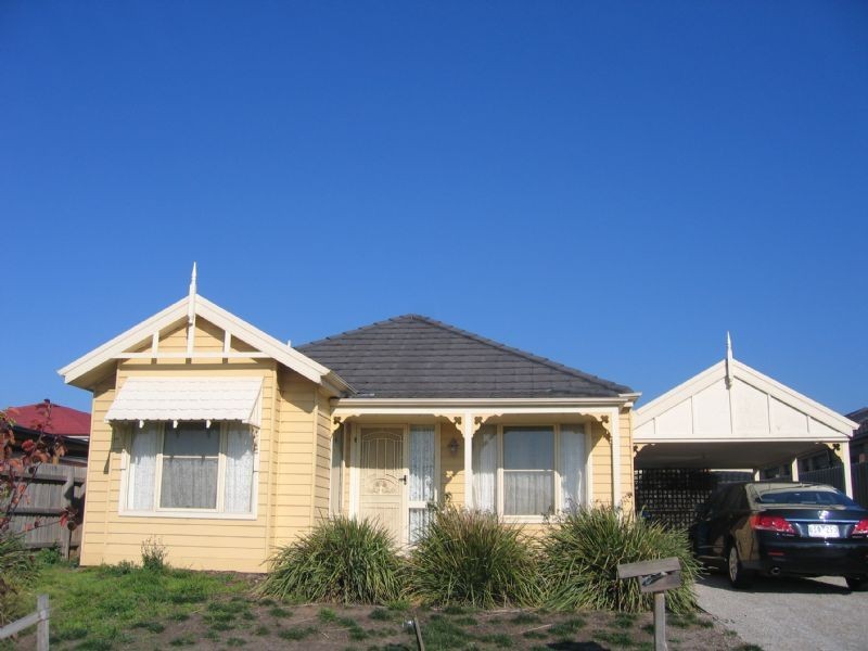 87 Laura Drive, Hampton Park VIC 3976